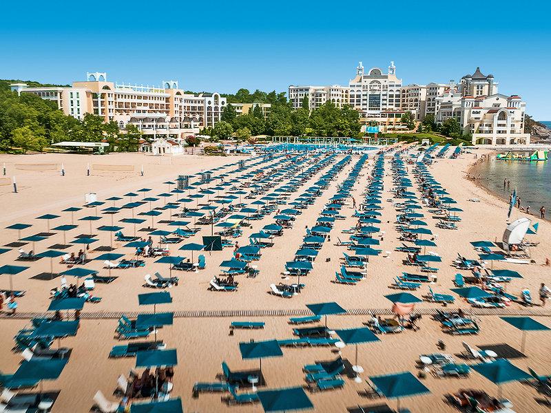 CFED4EE6C3359BA0DE1545DB7972AAD1