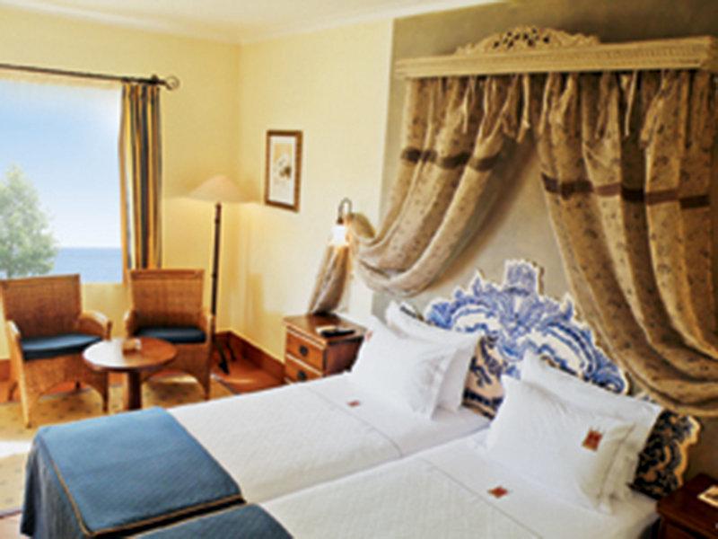 FCD1F7A435DF4026BB687BB4BA2E4394