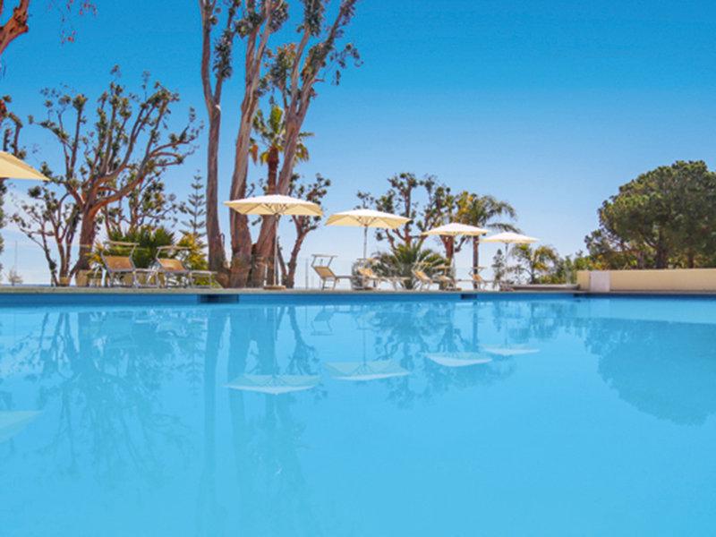 87D89EEB050A67EC47BC296E86C3694F