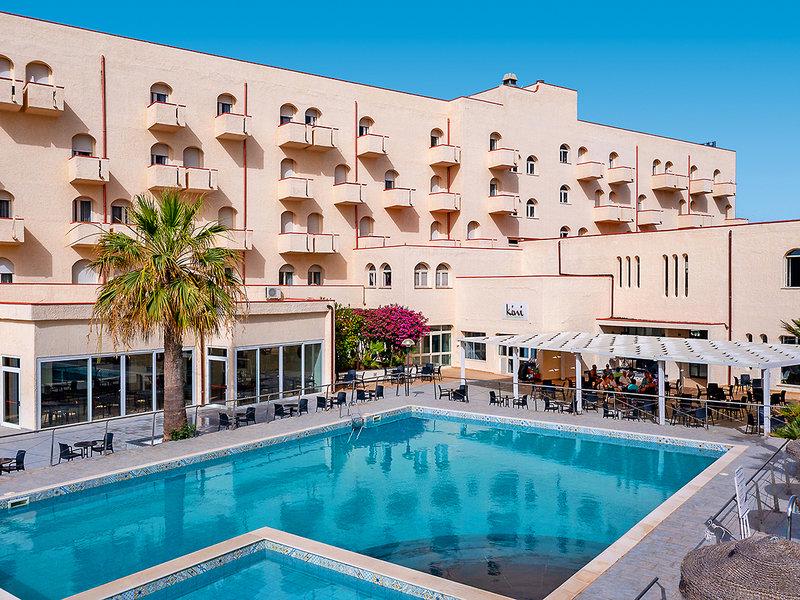 5AF1ACBC4F8F6528E0D270D1EE89C641