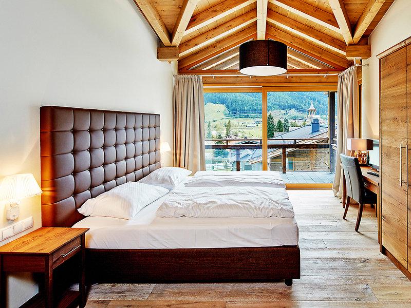 02725E9F8B69C6D0663A56AC17903E22