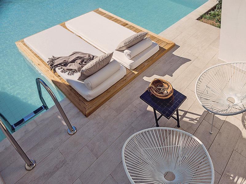 2DDAA0E41B3F517FFF175C58420BB9F3