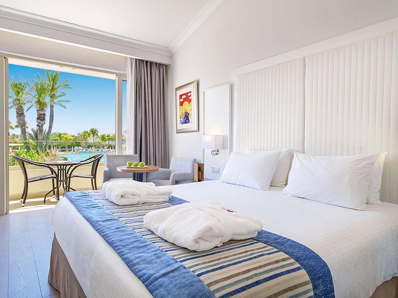 764A325DF4D237FD05D010F2AF363F20