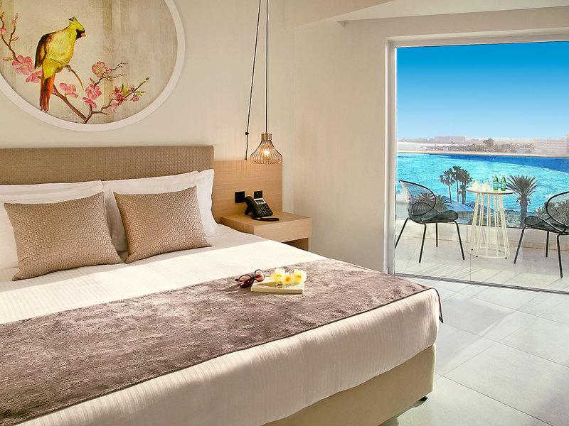 792FA93B30FBAE826FFA62235E1A2273