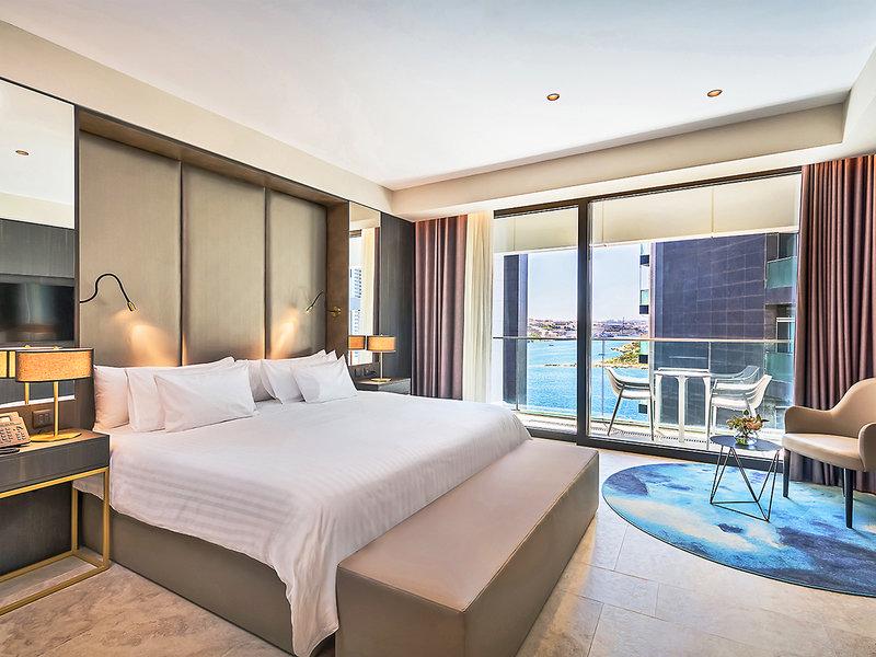 86746D66B501F9107B0EFBCC97BD016C