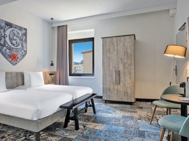 7E93BE13595B176B3A088099EA0426F3