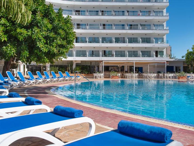 64A1C18AFCF5A577F57679F57CBB0B97