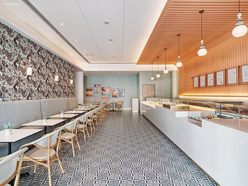 09F33FFE4CD78A2FB9B2870D315AEB5A