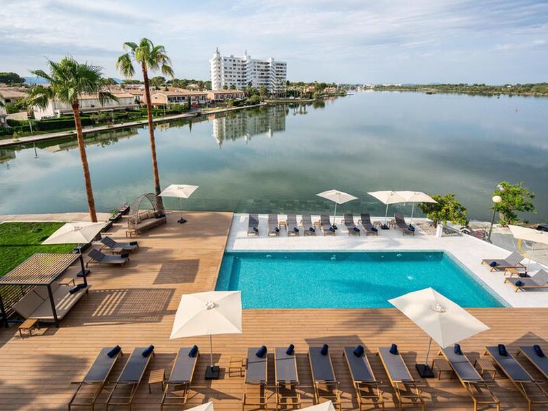 8302BF29ABFDB23487DABF3265FF9595