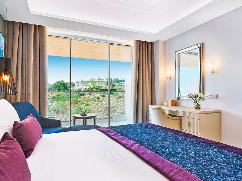 06212FAF533170238801EE3FBC327F39