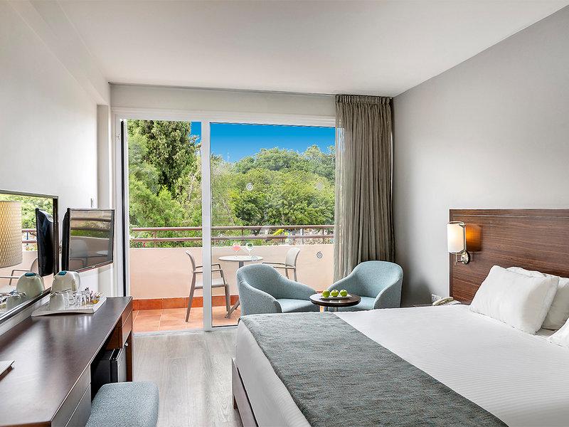 C7BC6FAFD0A2D17224DCC92253A8C56F