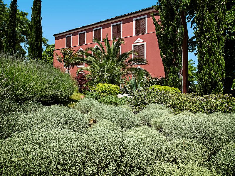 8D61A327A92B12F13A487F4FBCE67FEC