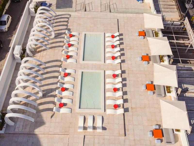 001D99178213261F88004F485B1AC59F