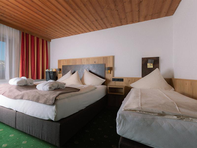 90FB1F52EC1A936DB97DE83A24C08622