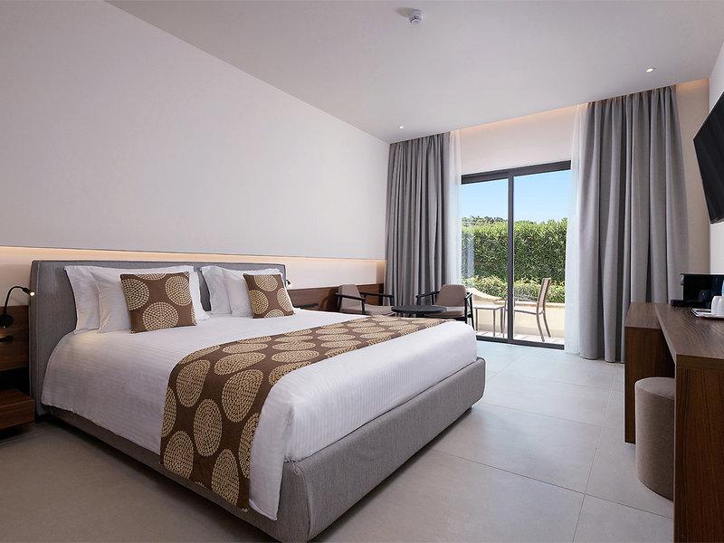 0D8B14883A2777A1A23FABCFEDF886F2