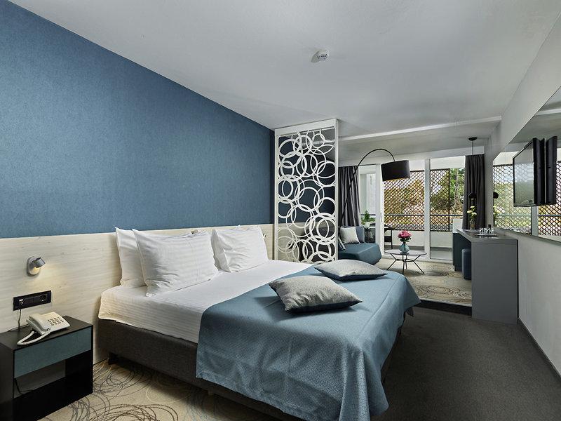 7846BBEDAF0A7AB074A04BFA31DCDB7C