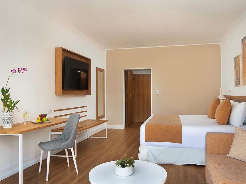 C43663B206700DF19722296A589A0115