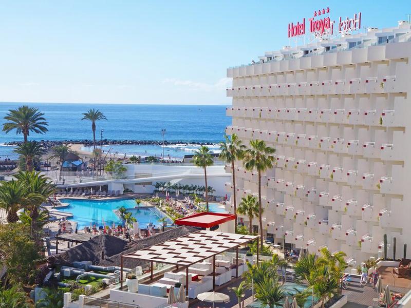 7A024364386B33A57F04CC16A0158D2E