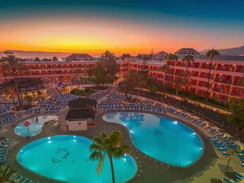 4B1AF02102E6226ADC7AA340ADAEFDE8