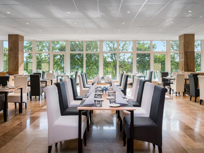 32286C1A88456577287181E4C1A0CD0B