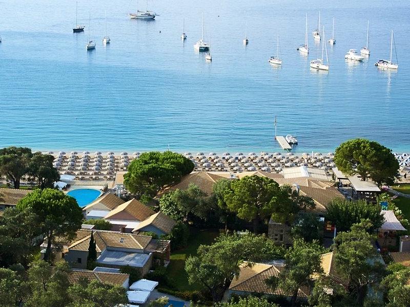 18F69AB1AC3C8111EB6AE0CD728E8E27