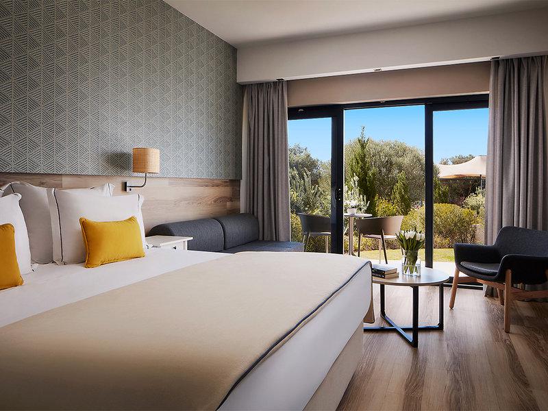 45E08AA65161FF9E22BB5C20D75339A9