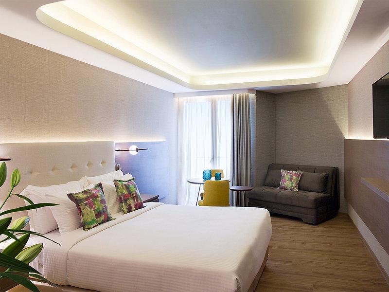 516A8700AB67D59EEEA76CEEE04805FF