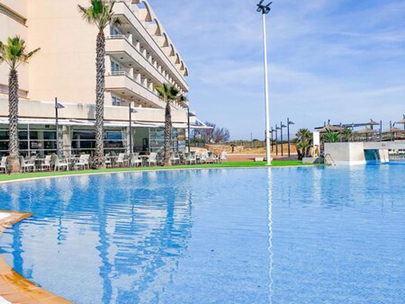 61D8A244AE456A52255537BFB32708B9