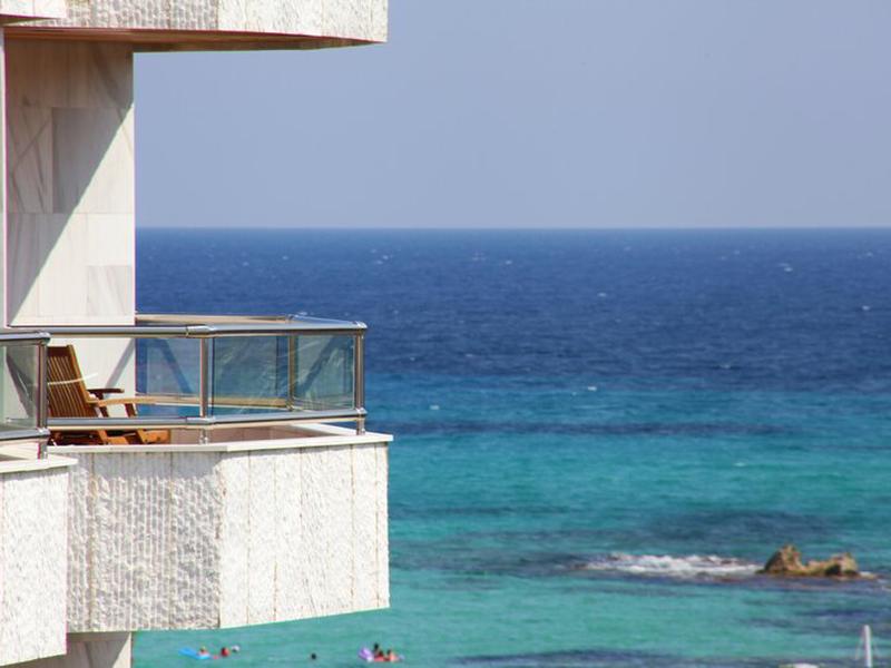 7F3BDBEDC8149F5258AB87E5D73DE09E