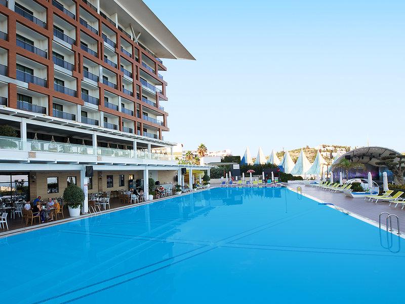 2FF0E238585DC1345D61A5BBD1C56102