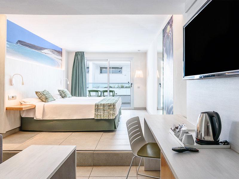 37F3276028F746F3A9906BFA22D9D120