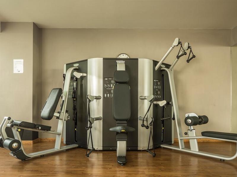 92A27F86006D3D665F75A7F6BAE4D95B