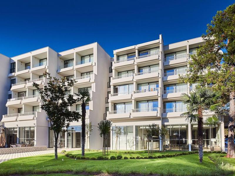 EE8EBDFB316E62C1F37ABB1B2314C136