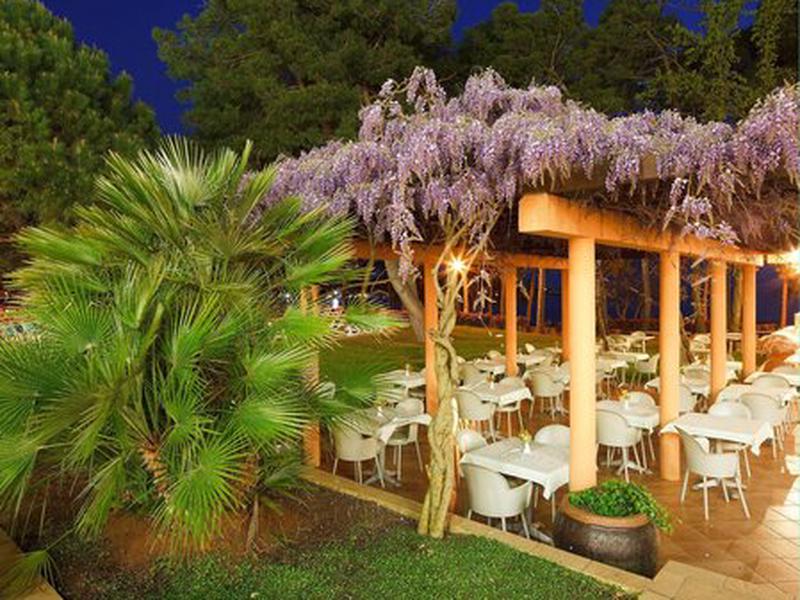 47798A90FD7B600B6564FCFE79589D93