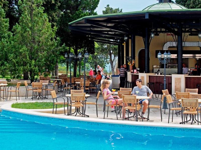 81EE5AC3096517FC51D4E51C6A709940