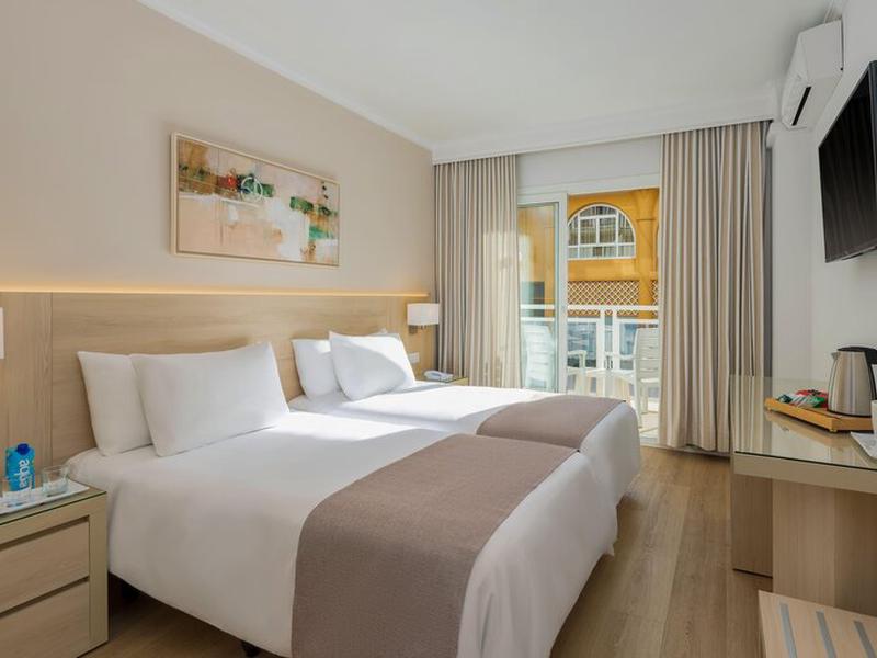 CD8551C8EB1011A5FA7A55B7087744E2