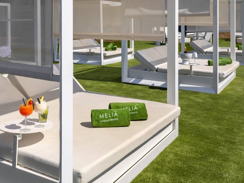 D3C99D60F17CE96BD317A52D5AE539C3