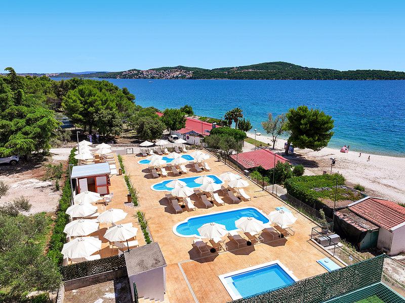 69EB32B87397CE4F1E72C7C65F4FE7AF