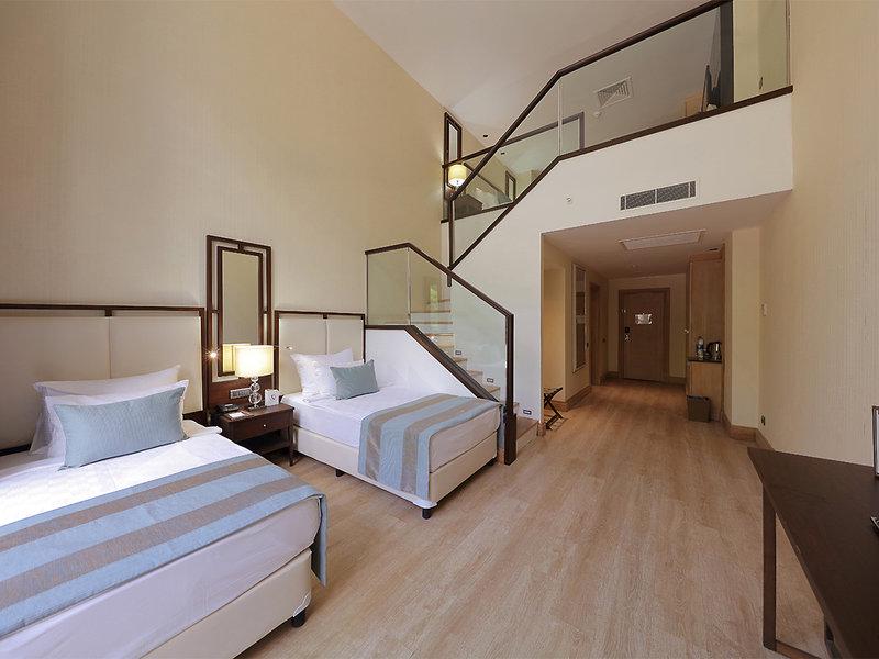 65ED997982395582EA828F52892C818B