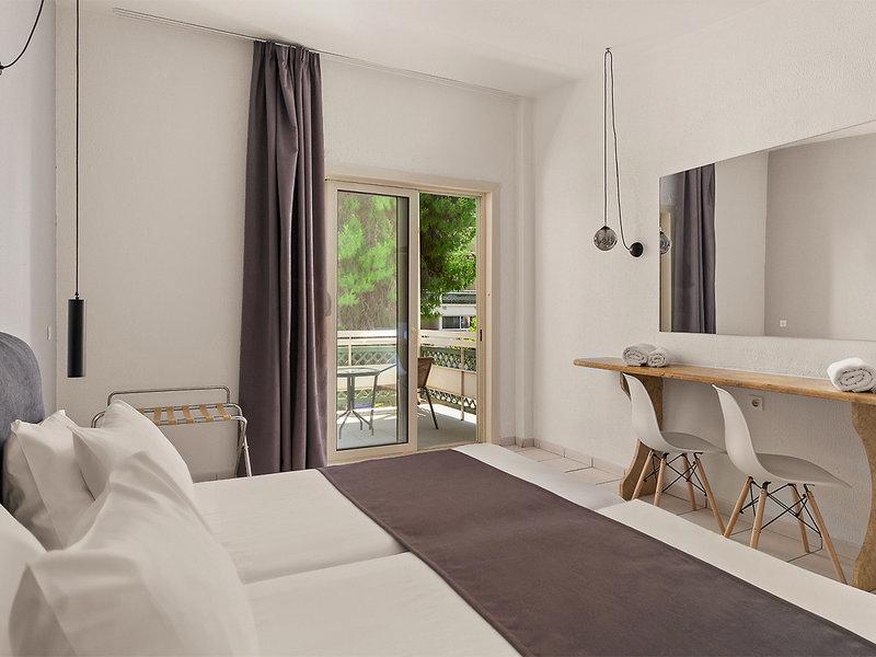 CE0D99B7C4CAEBD9B3866619B2B5F901