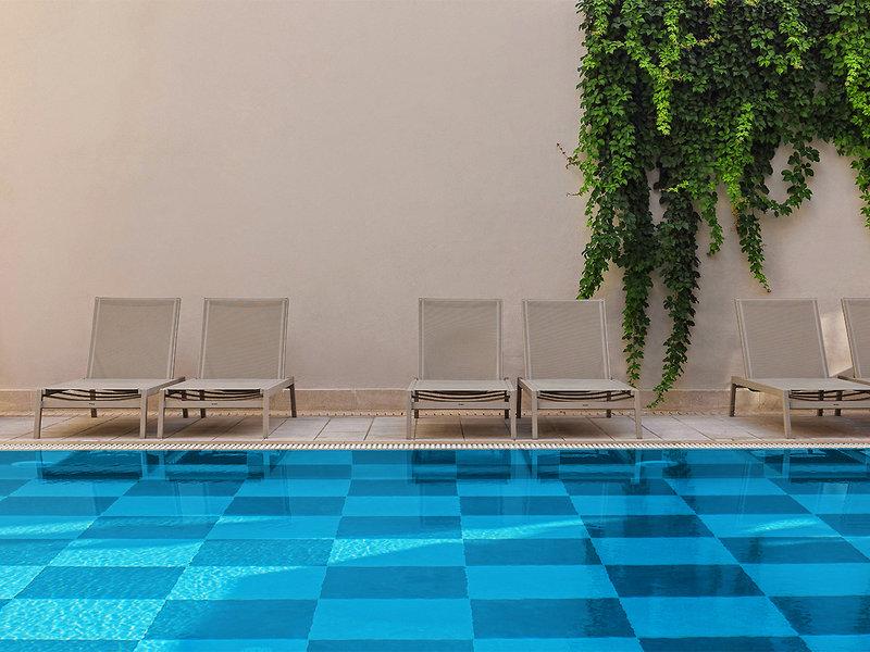 5351669D7277983C7D174D75478F2CB4