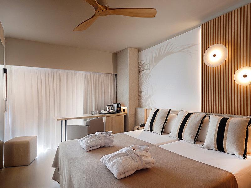 7D6B103418CB87EF962477F3441A80B4