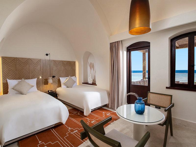 7140FB9C54986E57AF132E0C6E5E0E30