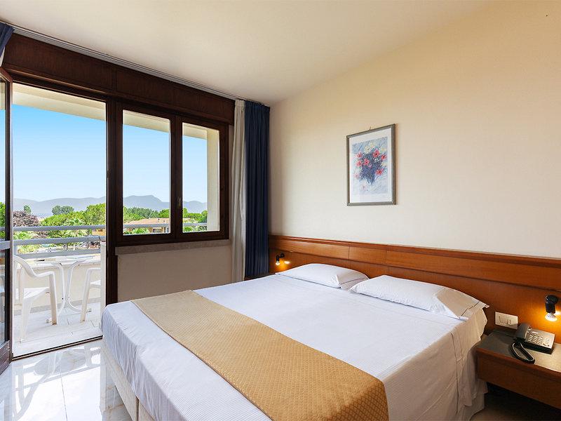 8CA63753AE0FFEAD4CF5B62F6CF7591E