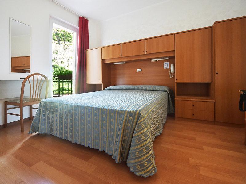 C103E78C72474A34EB7BF61AD707E002