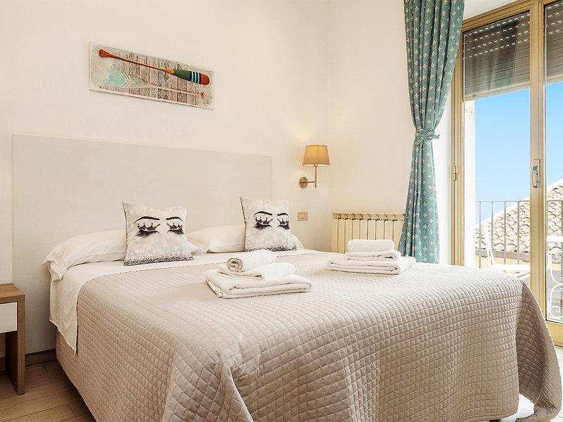 18FC94AEA2A69ADEDC8A54F47C4EEB95