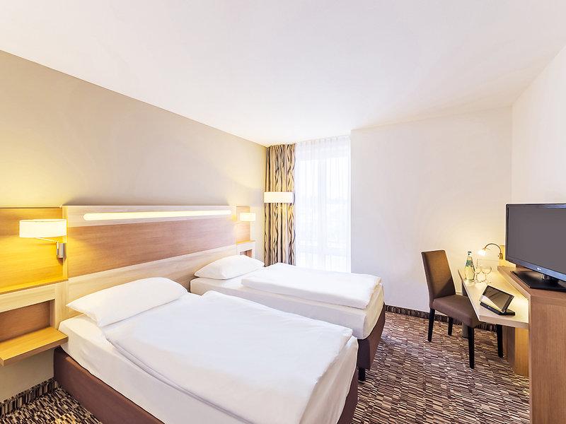 56E40BB192211A82F394287FCEB1DF3B