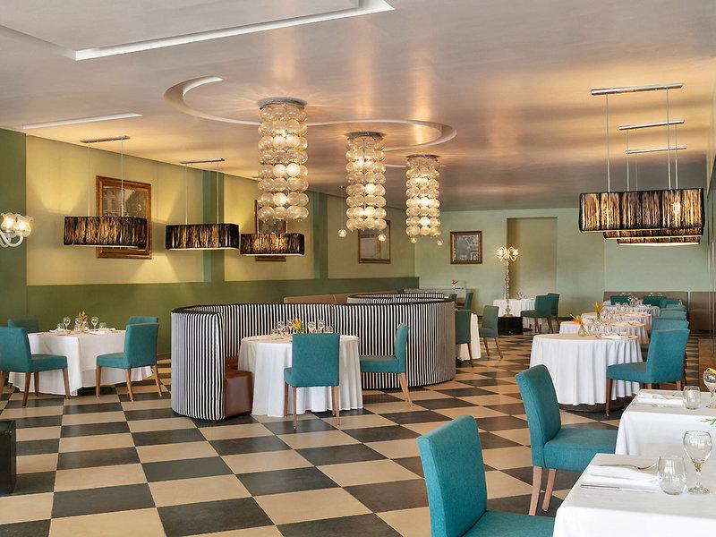 69AAB0B7E93BC3298F570B32A20C0378