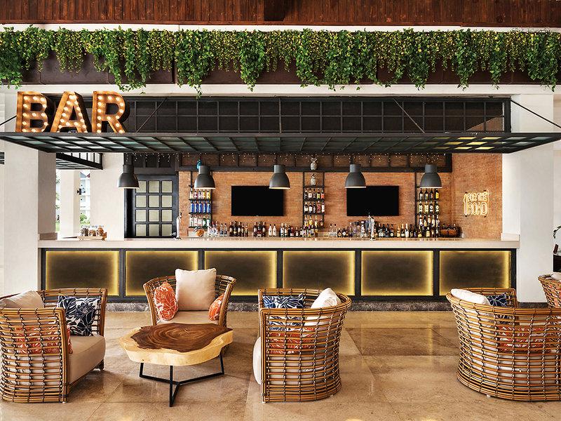 A7D49347D0107A50261823676F2EF66C