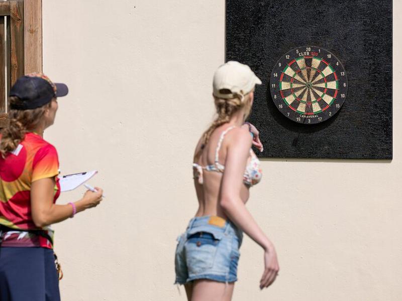 221A88BFEE61244DF212B51F7A4F79A6